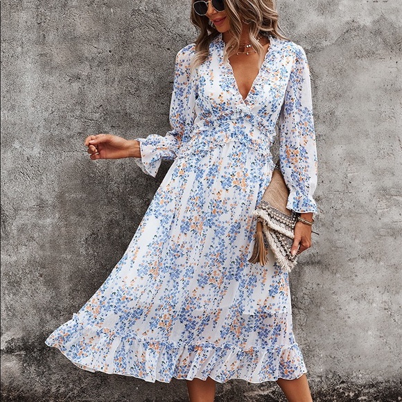 🆕Boho Floral Print Wavy Detailed Dress - Picture 5 of 7